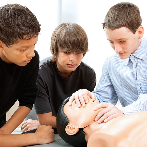 Menard Safety Courses Ottawa - First Aid grades 7 and 8